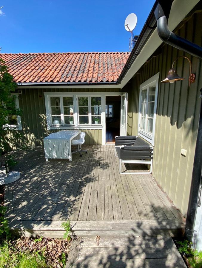 Villa I Norrtaelje Exterior photo